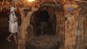 Конусы Каппадокии - подземный город
